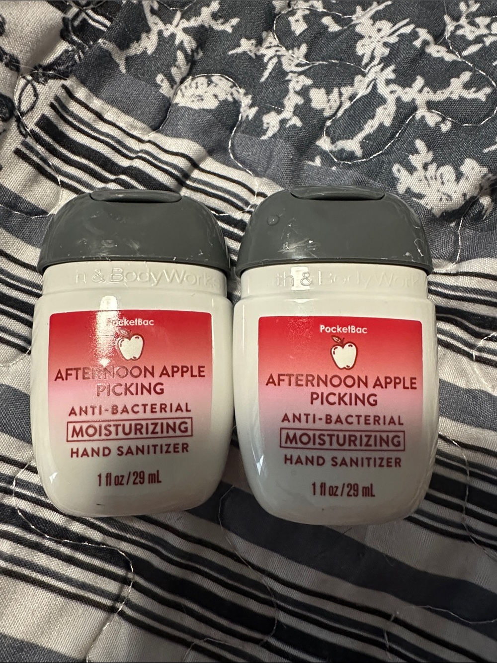 Afternoon Apple Picking Pocketbacs (2)